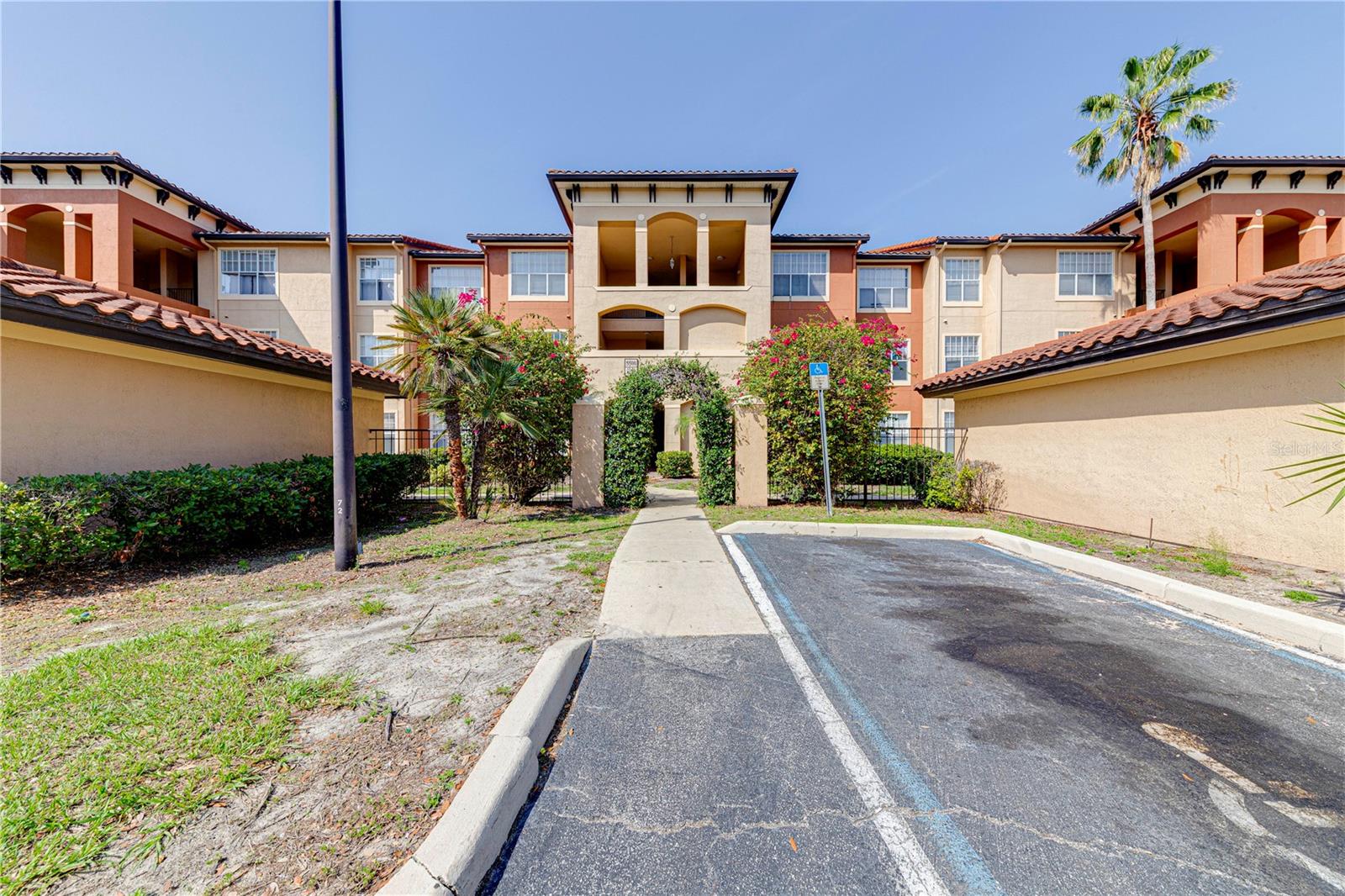 Details for 5500 Metrowest Boulevard 203, ORLANDO, FL 32811