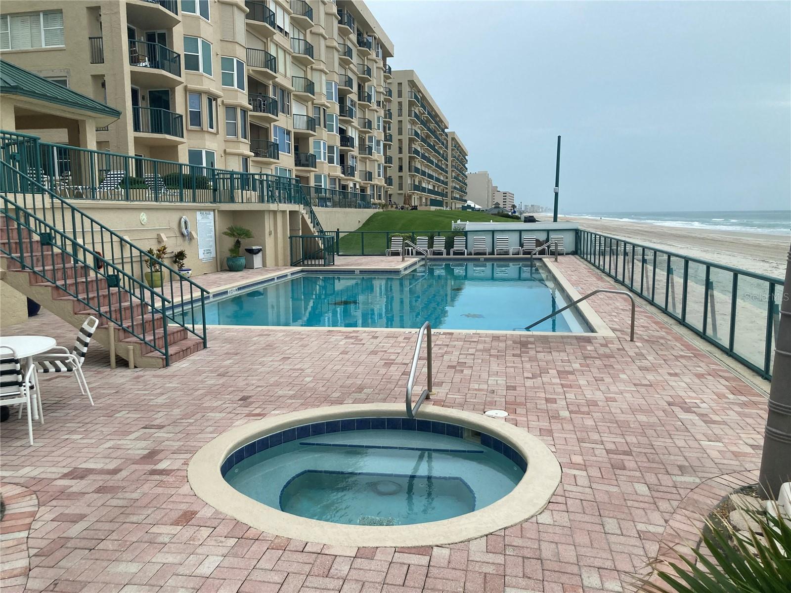 Image 48 of 74 For 4555 Atlantic Avenue 4209