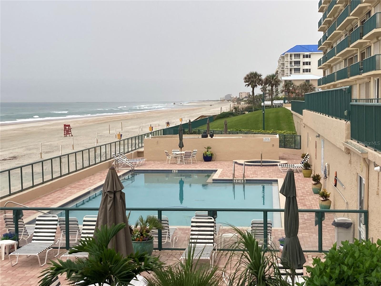 Image 55 of 74 For 4555 Atlantic Avenue 4209