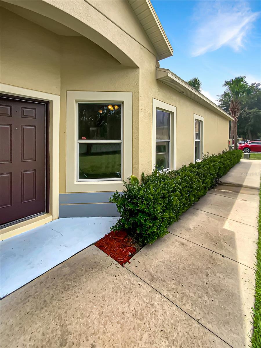 Listing photo id 8 for 37601 Georgina Terrace
