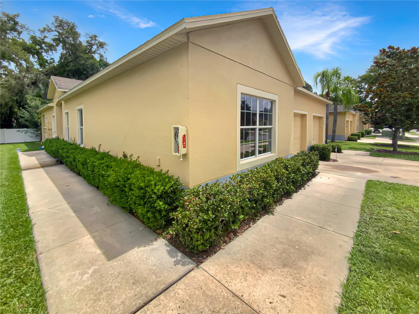 Listing photo id 9 for 37601 Georgina Terrace