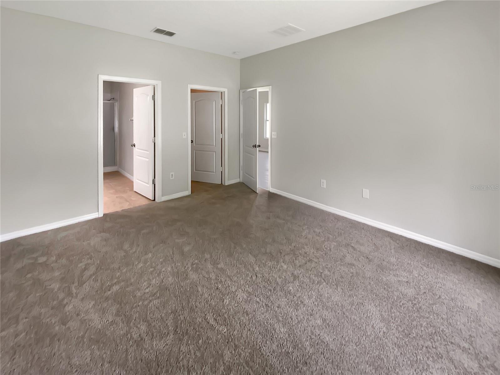 Listing photo id 16 for 37601 Georgina Terrace