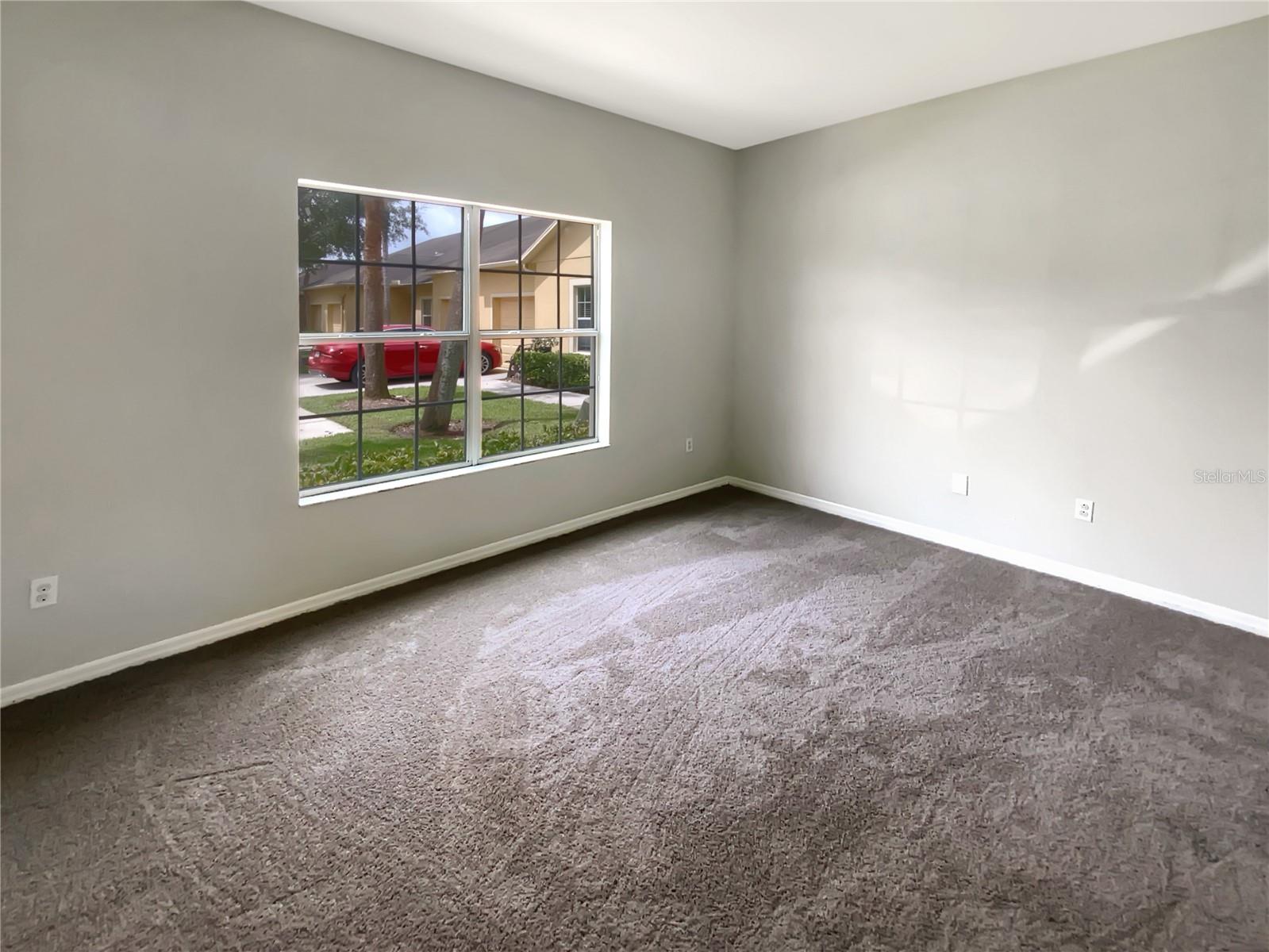 Listing photo id 3 for 37601 Georgina Terrace