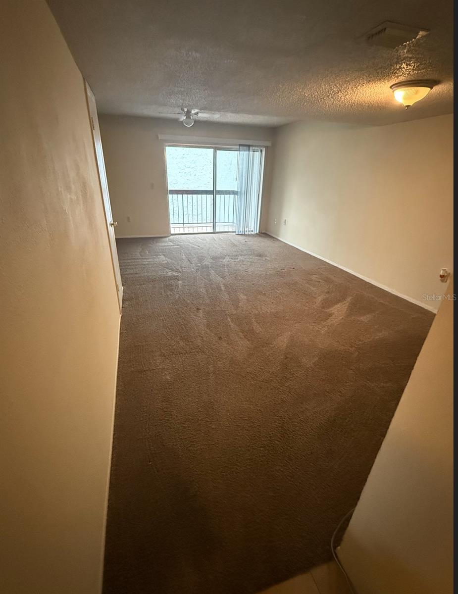 Image 9 of 21 For 4113 Semoran Boulevard 11