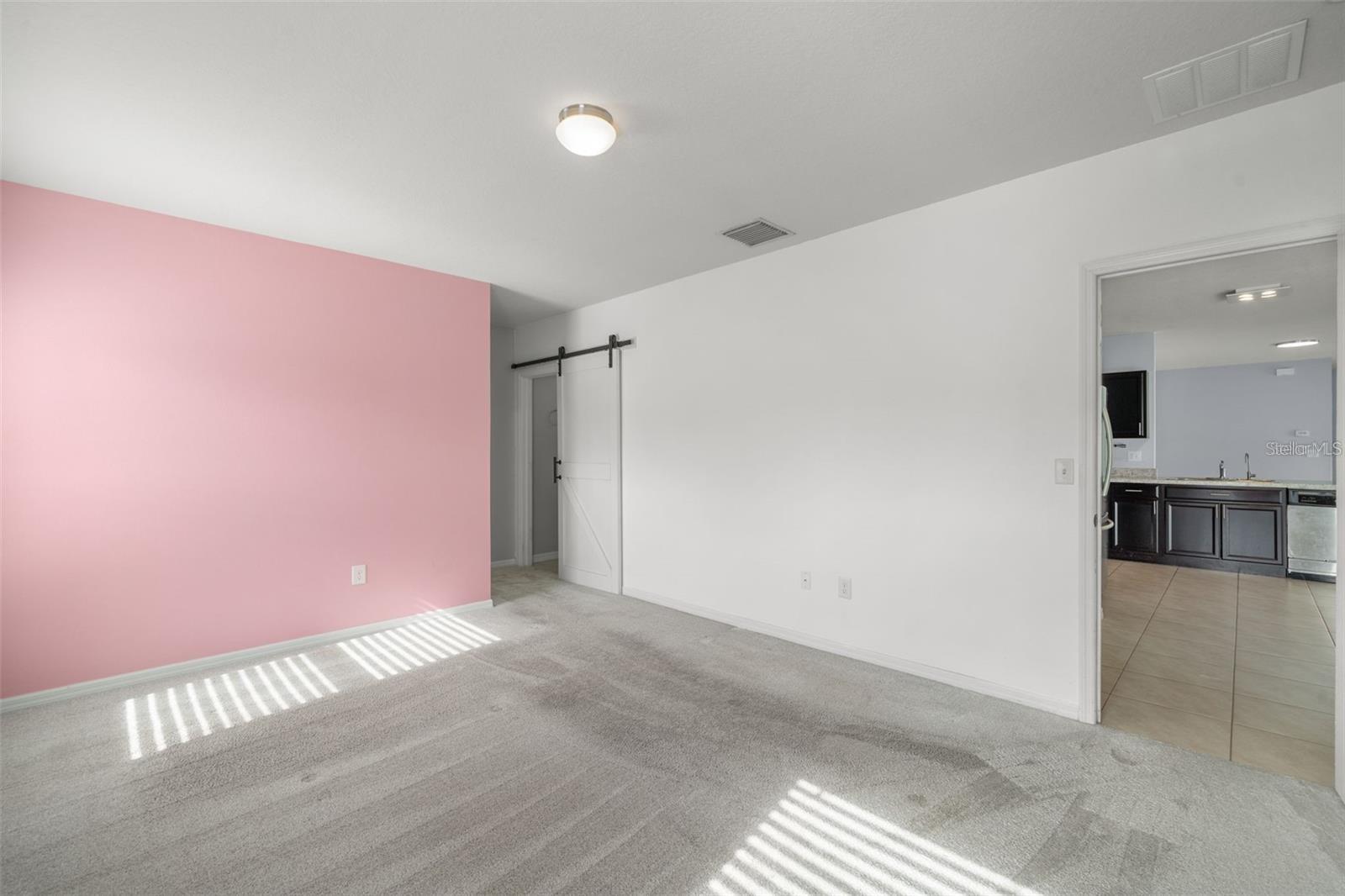 Image 21 of 31 For 12120 Barnsley Reserve Place 12120