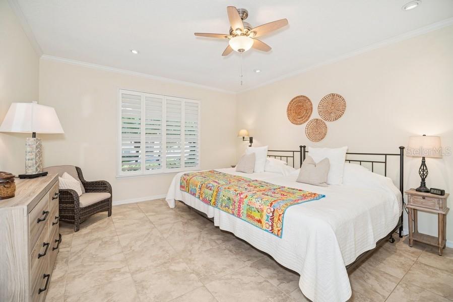 Image 17 of 35 For 489 Penny Lane