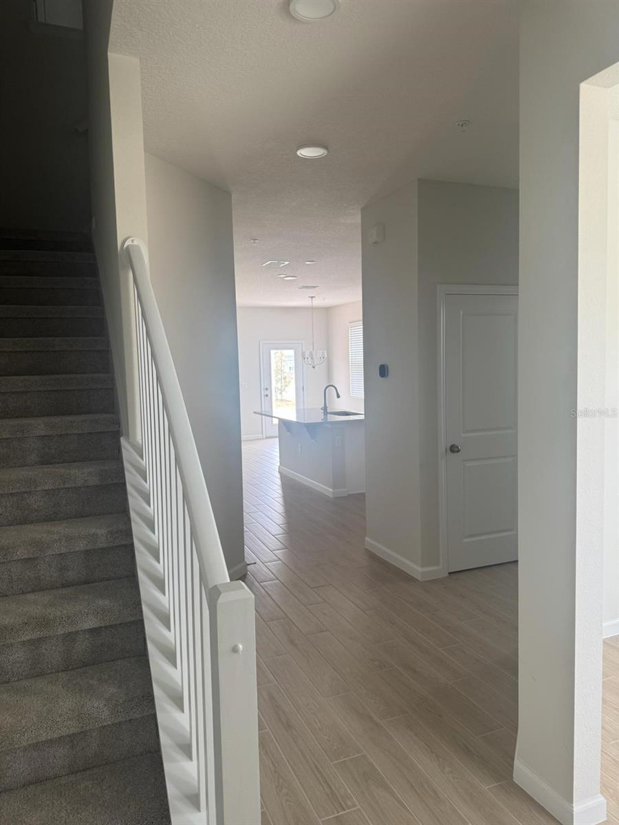 Image 7 of 16 For 564 Pothos Street