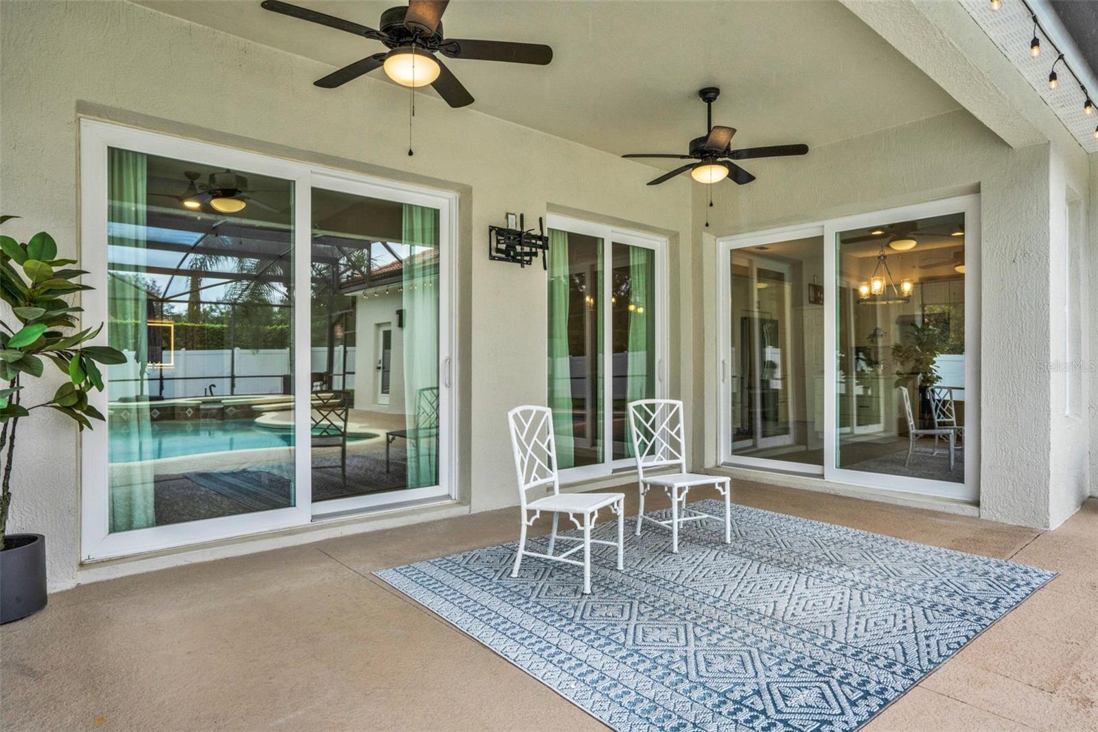 Listing photo id 25 for 6321 Clearmeadow Court