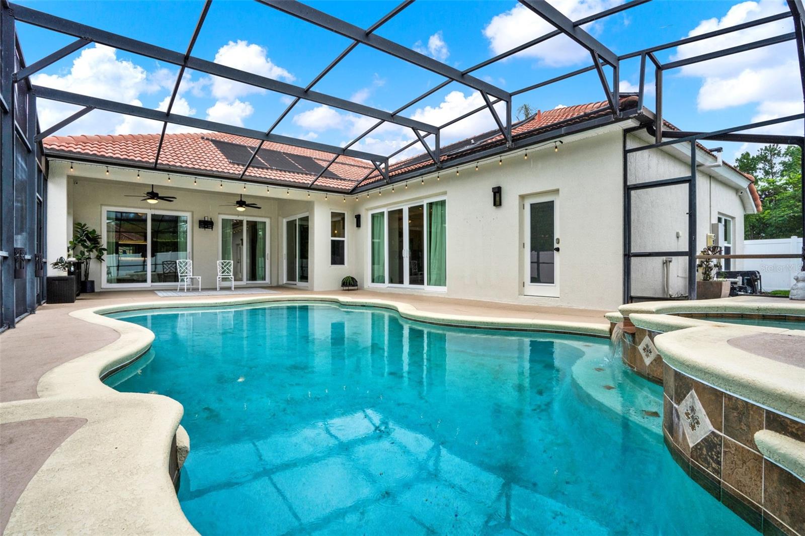 Listing photo id 26 for 6321 Clearmeadow Court