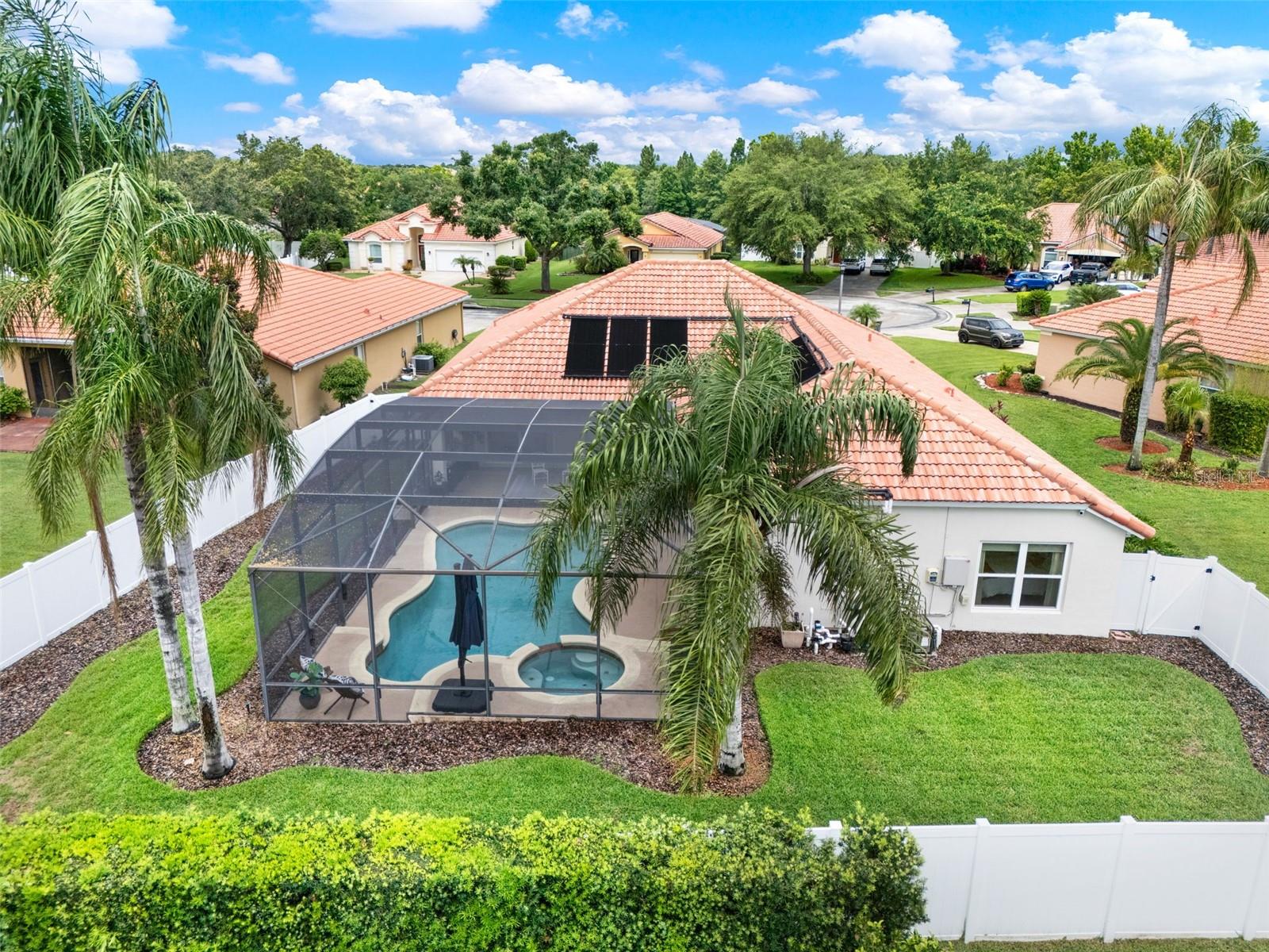 Listing photo id 32 for 6321 Clearmeadow Court