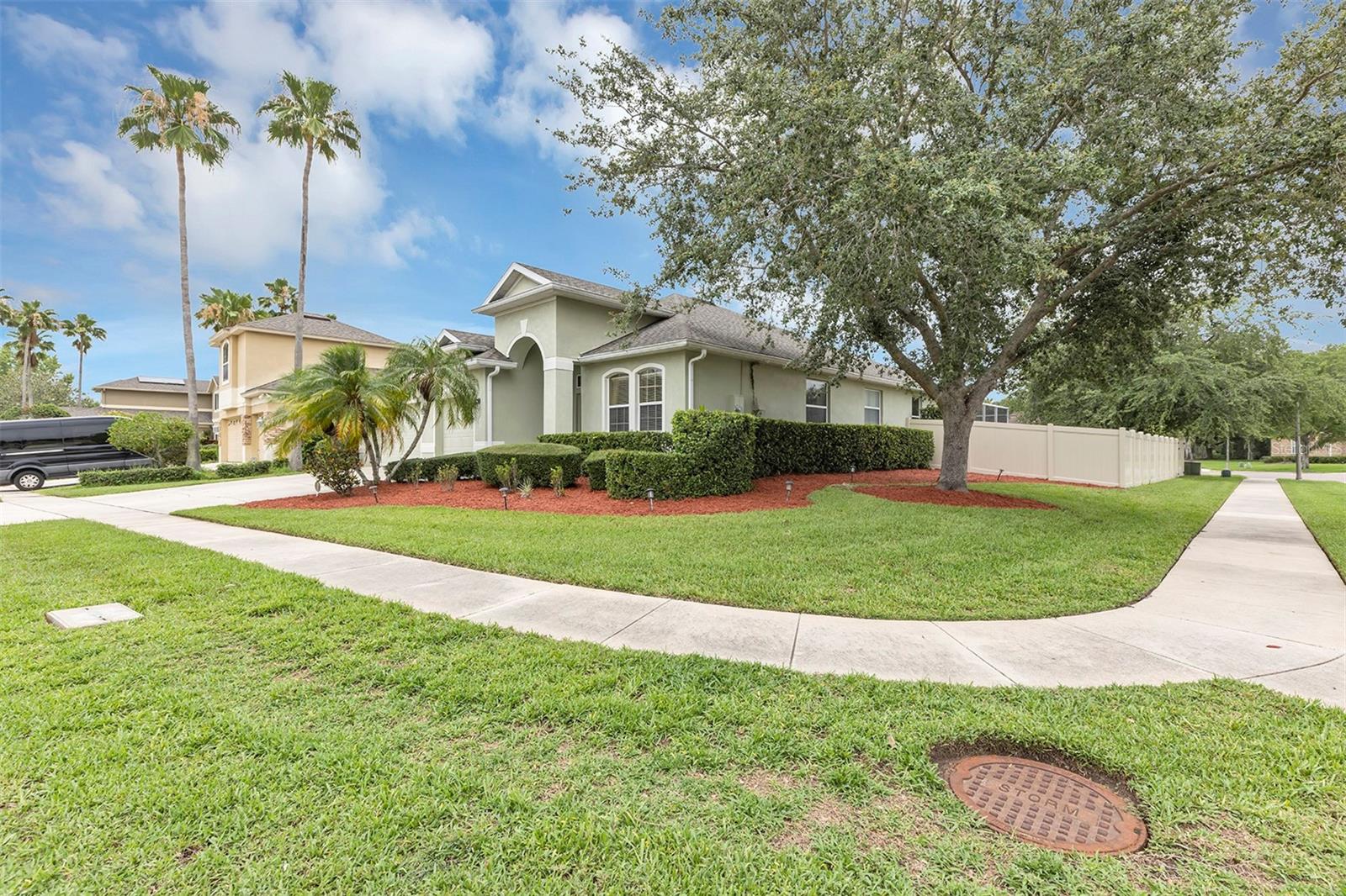 Image 3 of 52 For 14319 Islamorada Drive