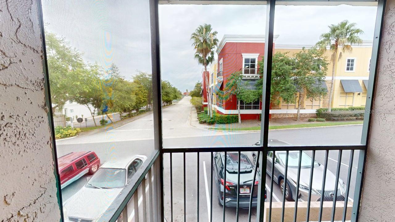 Image 15 of 30 For 145 Oyster Bay Circle 200