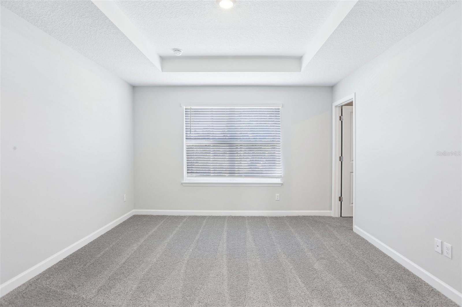 Image 19 of 33 For 7292 Deer Valley Circle