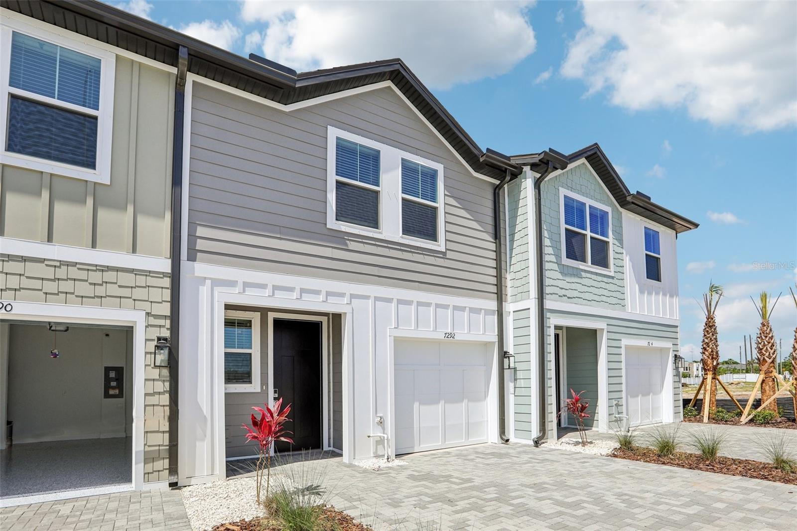 Image 2 of 33 For 7292 Deer Valley Circle