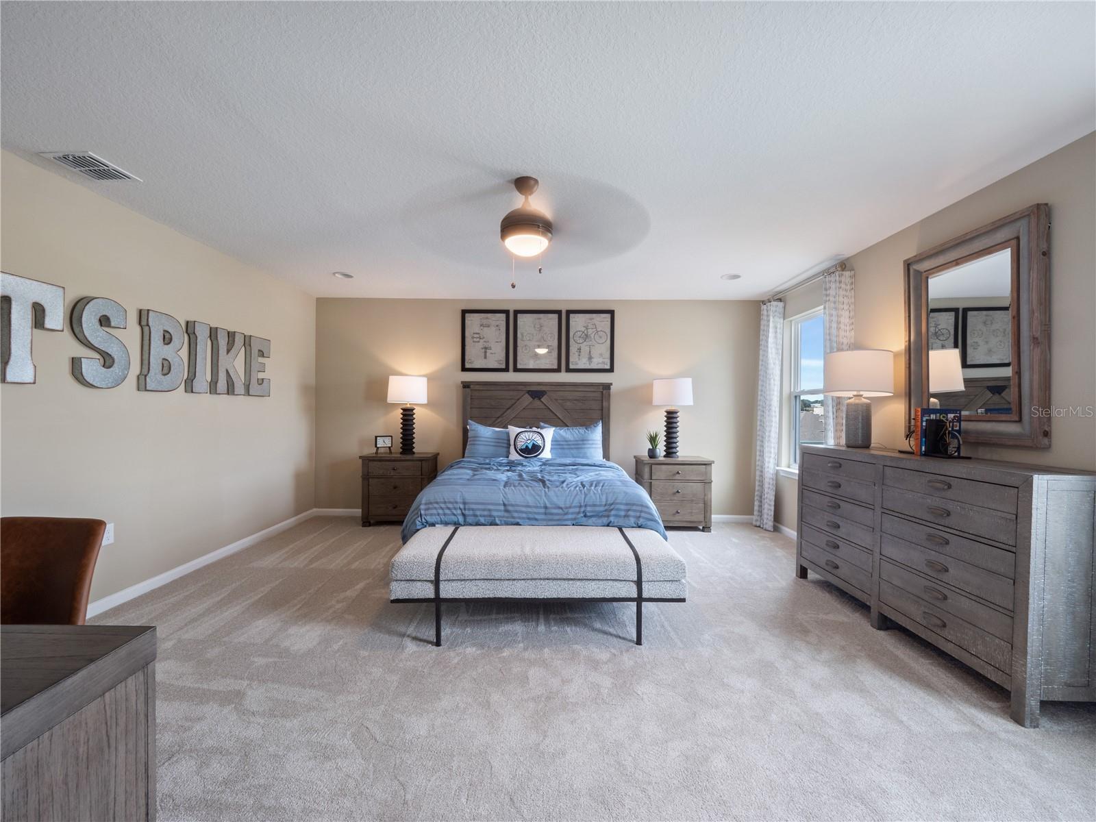 Image 7 of 28 For 4413 Lions Gate Avenue