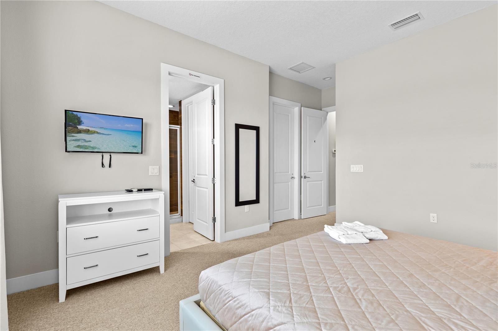 Image 17 of 39 For 2630 Sunrise Shores Drive