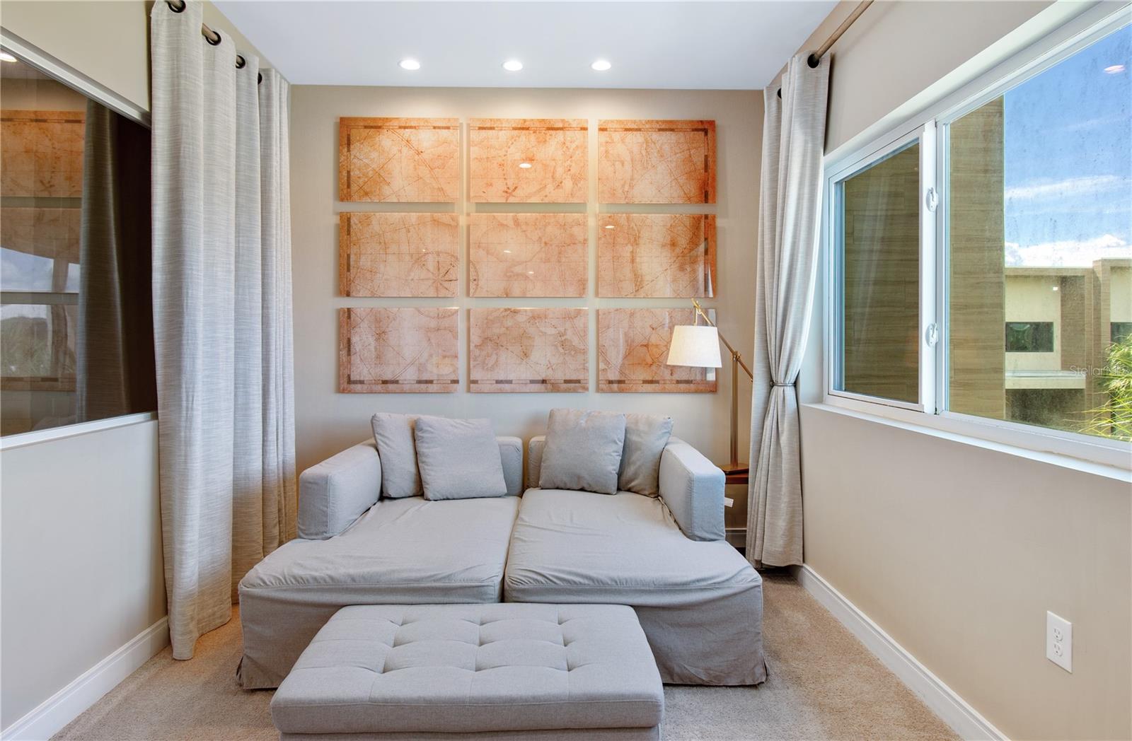 Image 14 of 24 For 7461 Bleecker Lane