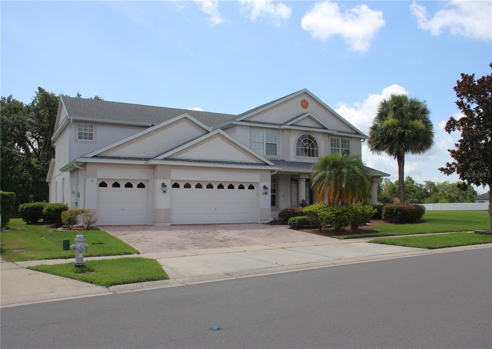 Image 2 of 89 For 2543 Chapala Drive