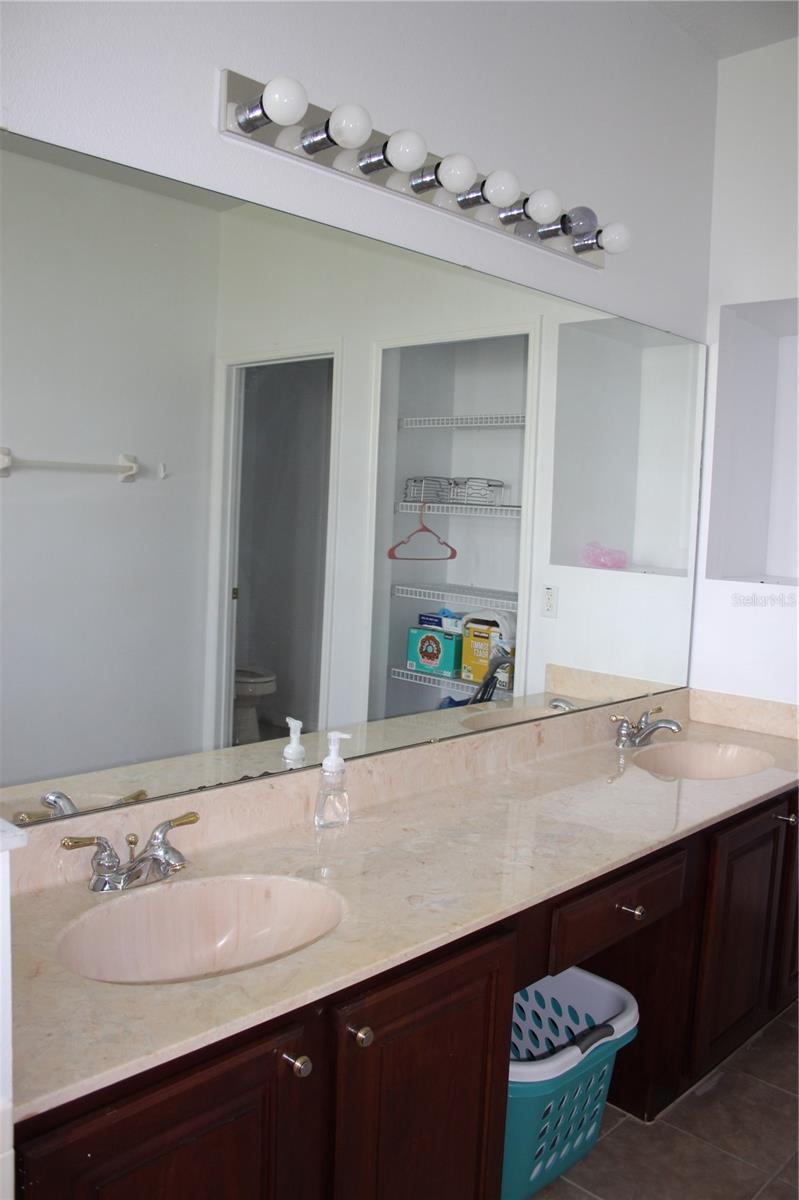 Image 22 of 89 For 2543 Chapala Drive