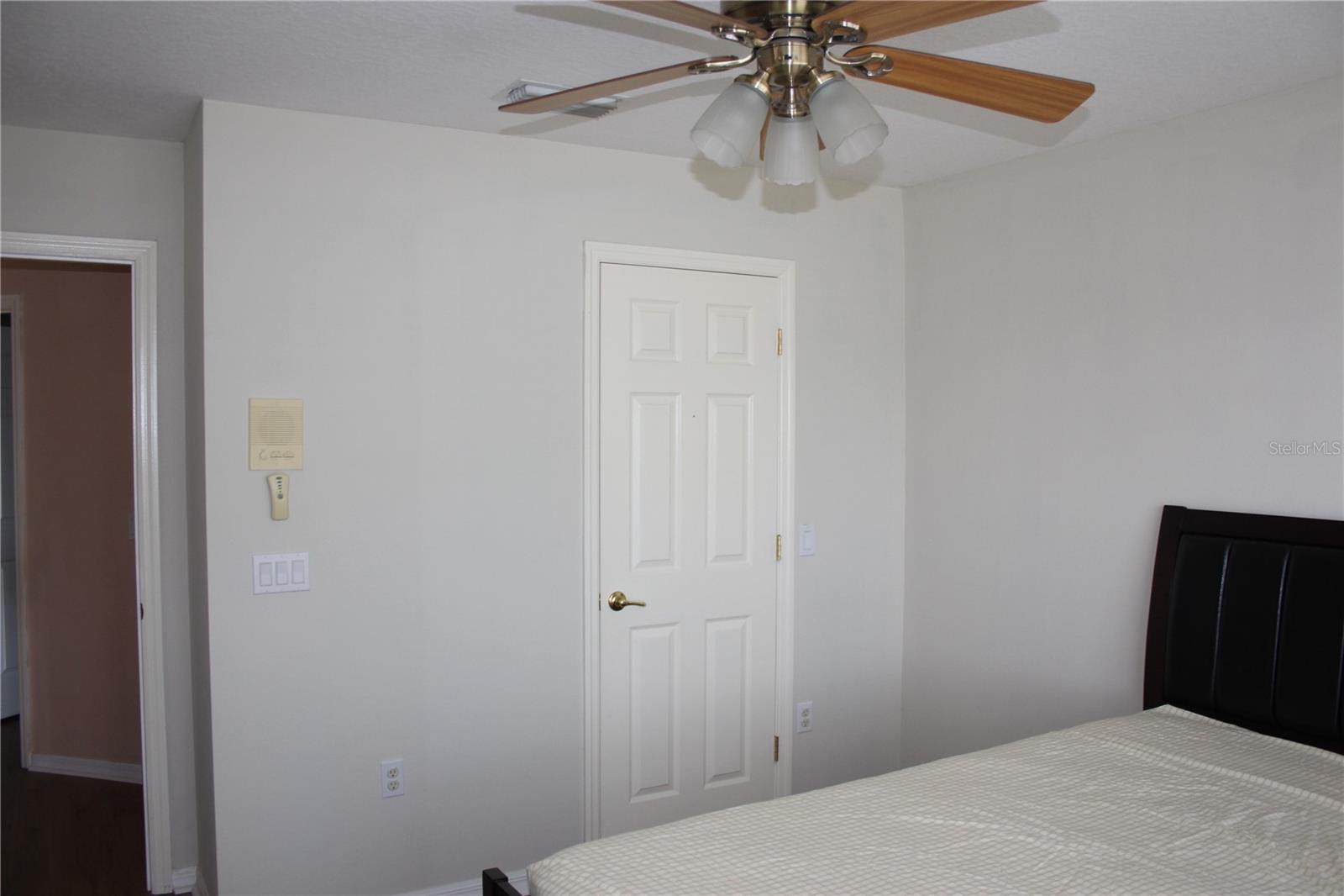 Image 35 of 89 For 2543 Chapala Drive