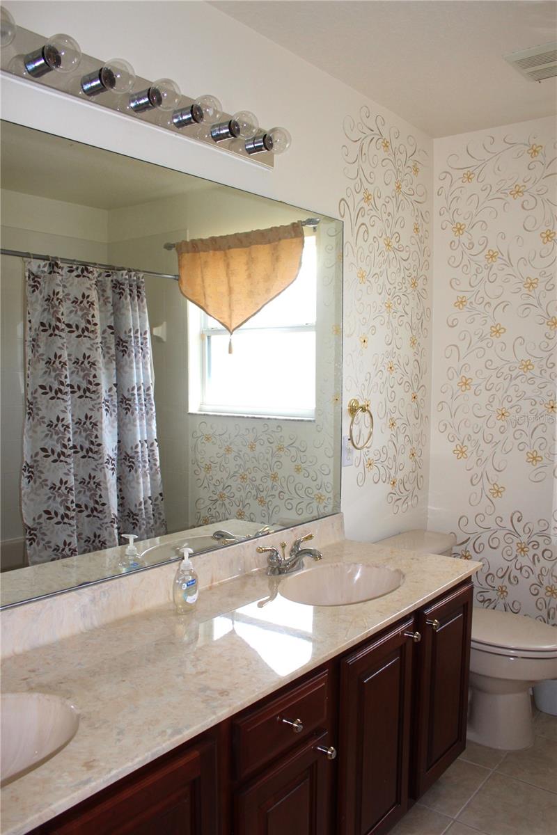 Image 40 of 89 For 2543 Chapala Drive
