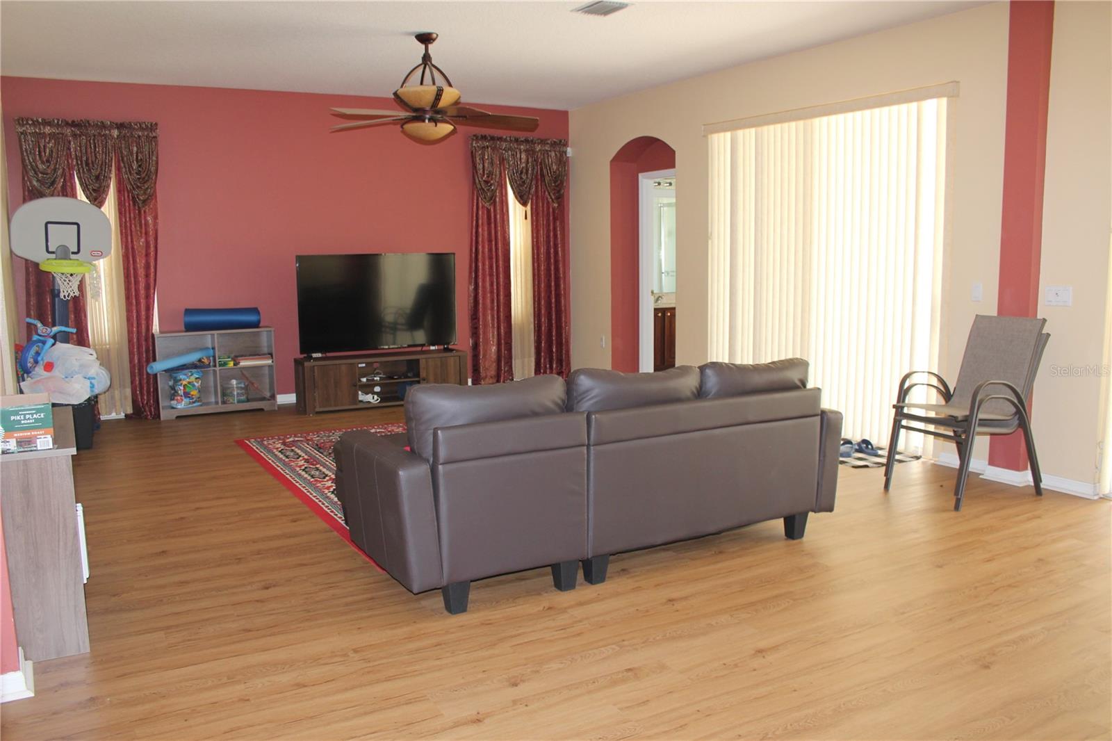 Image 6 of 89 For 2543 Chapala Drive