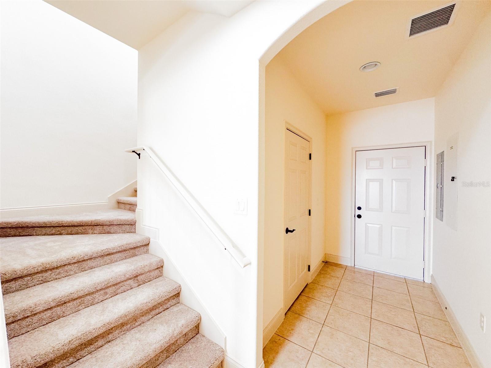 Image 11 of 34 For 2404 Bella Vista Drive
