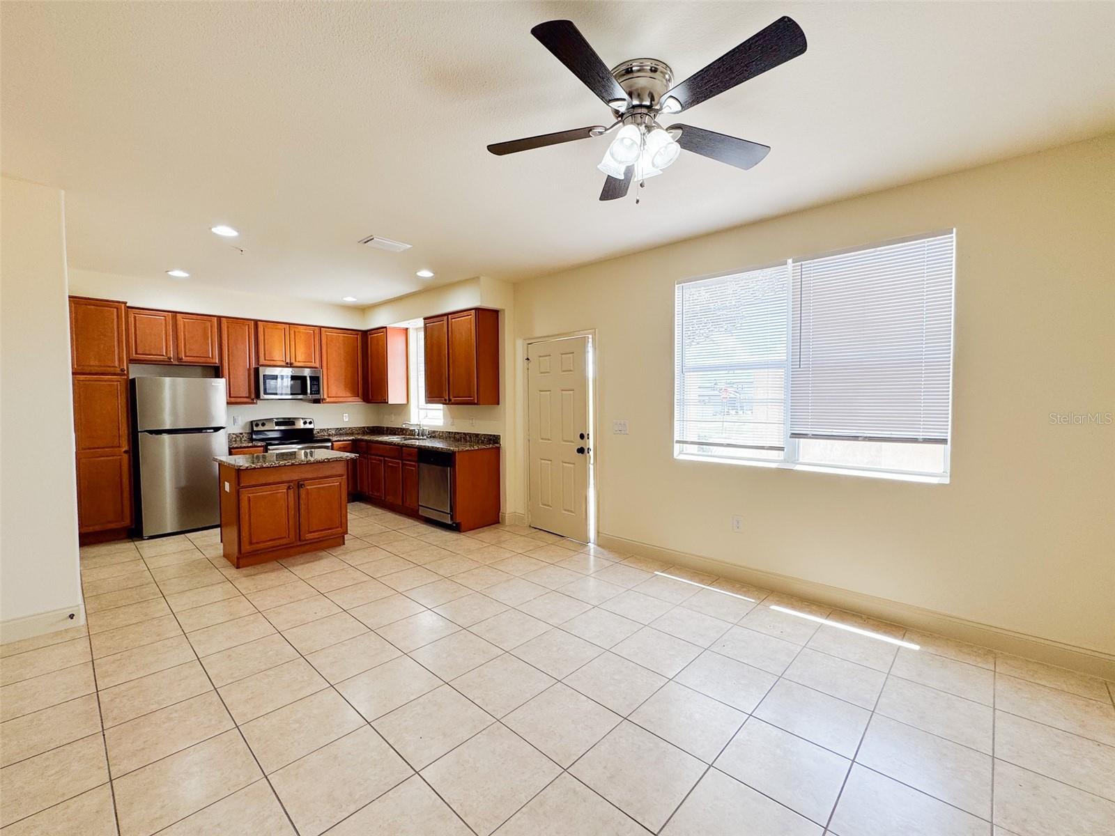 Image 8 of 34 For 2404 Bella Vista Drive