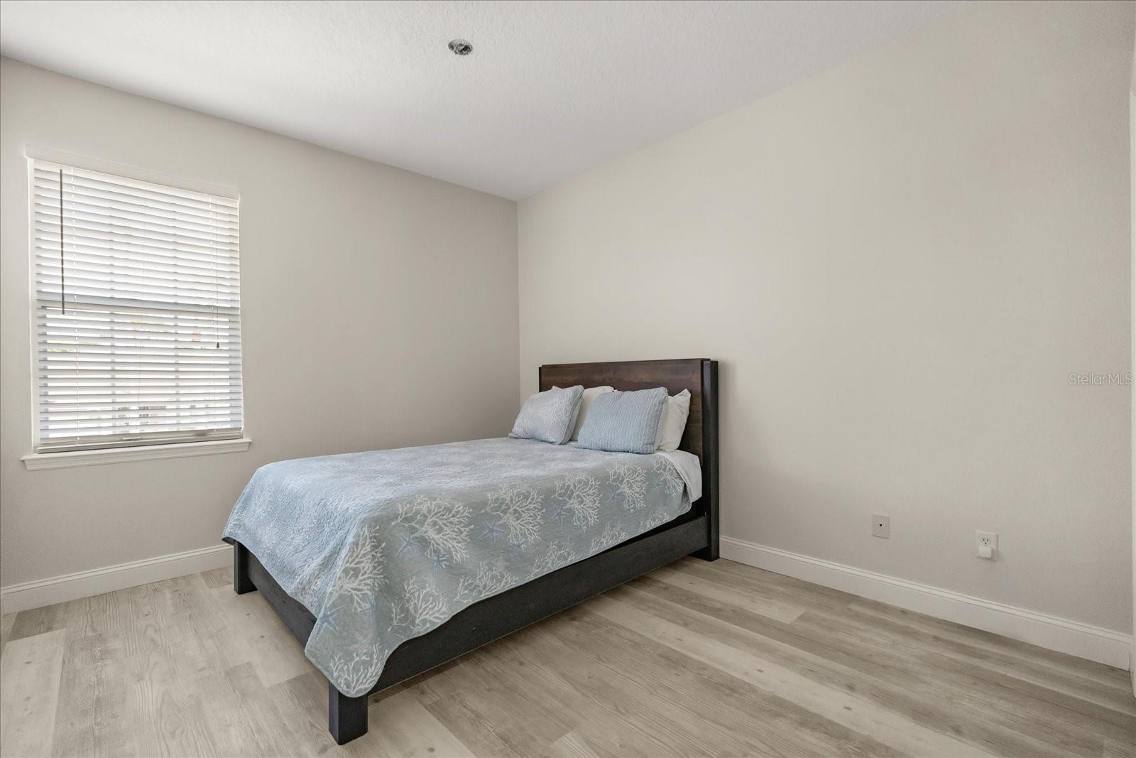 Image 17 of 22 For 1705 Saint Tropez Court