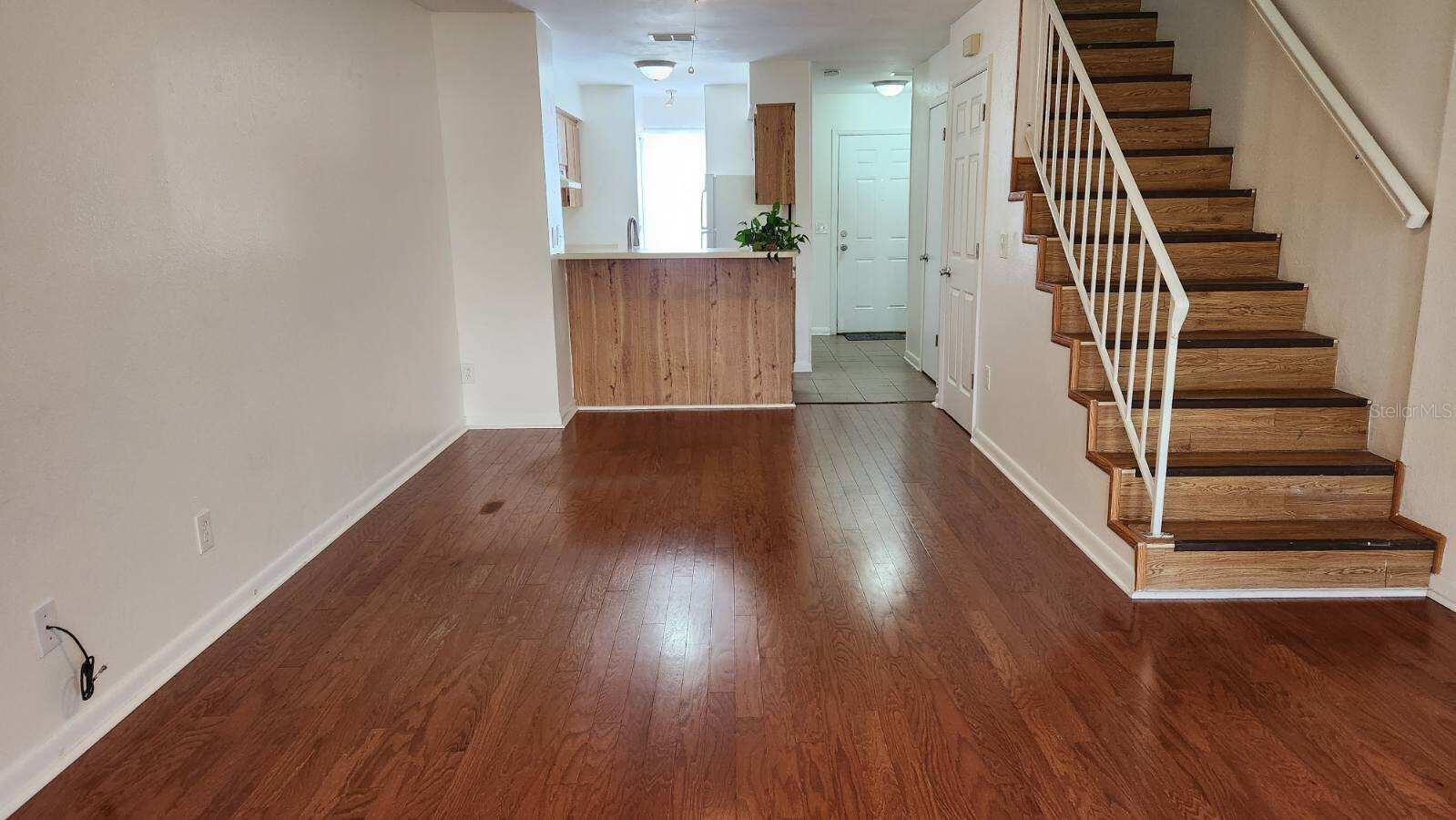 Listing photo id 0 for 6600 121st Avenue 5