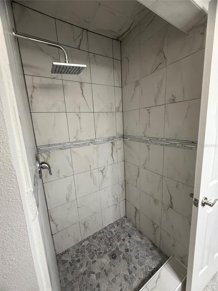 Image 15 of 16 For 4674 Pembrook Place J 101