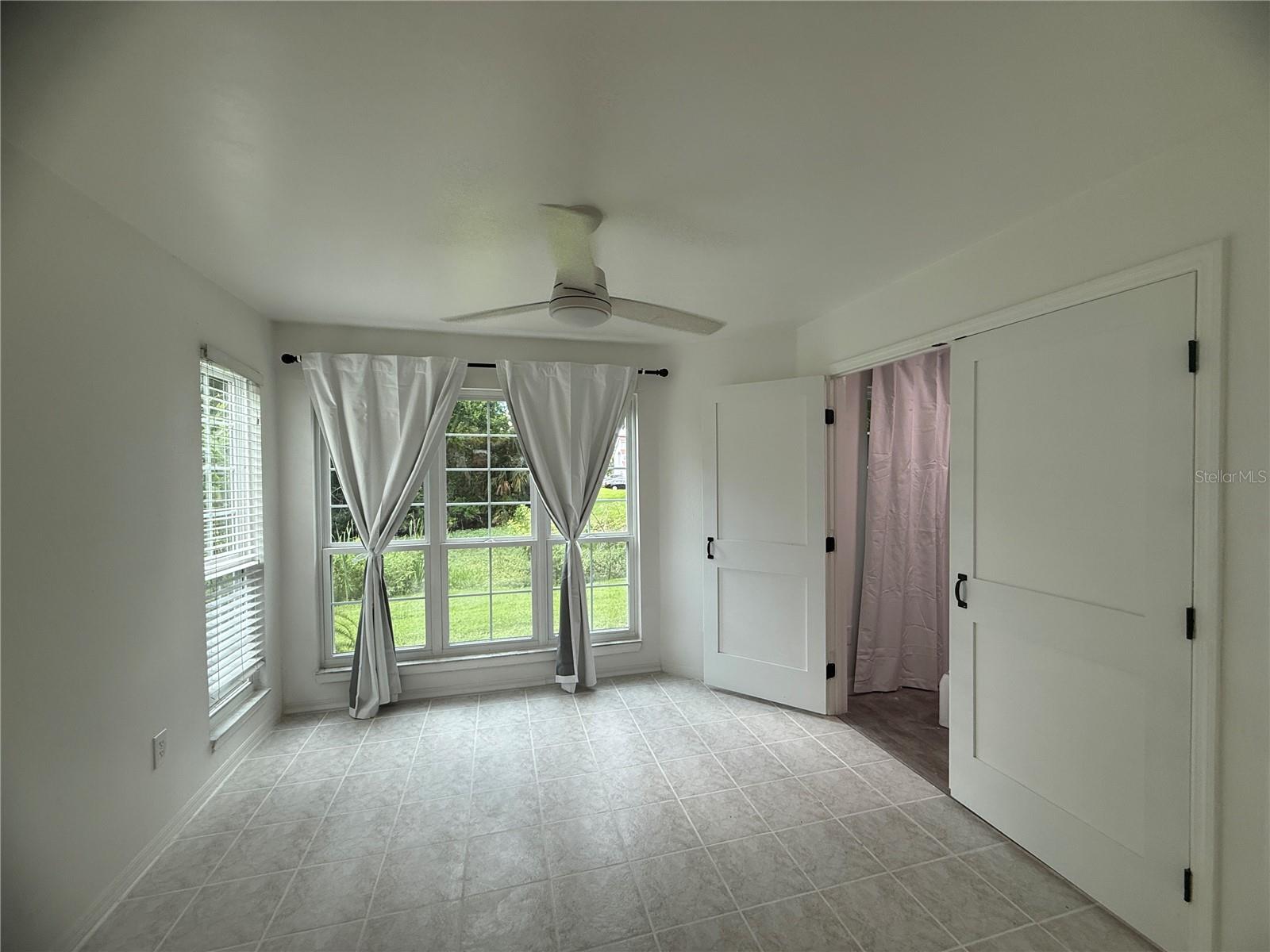 Image 9 of 16 For 4674 Pembrook Place J 101