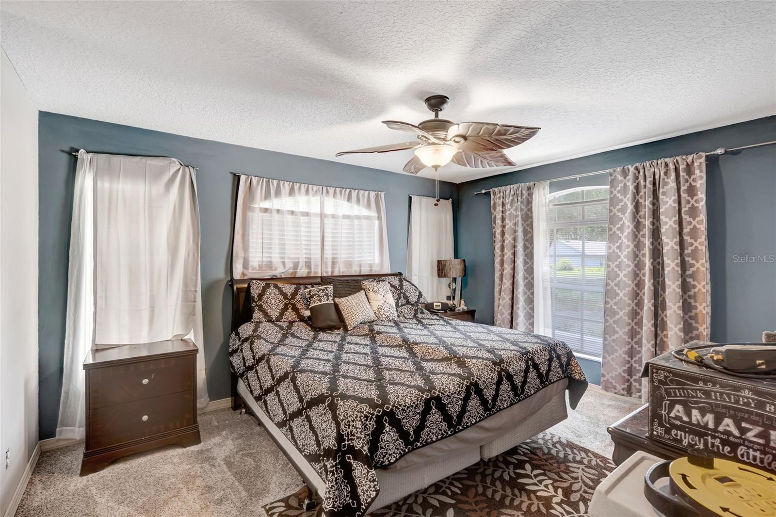 Image 13 of 44 For 10711 Lake Hill Drive