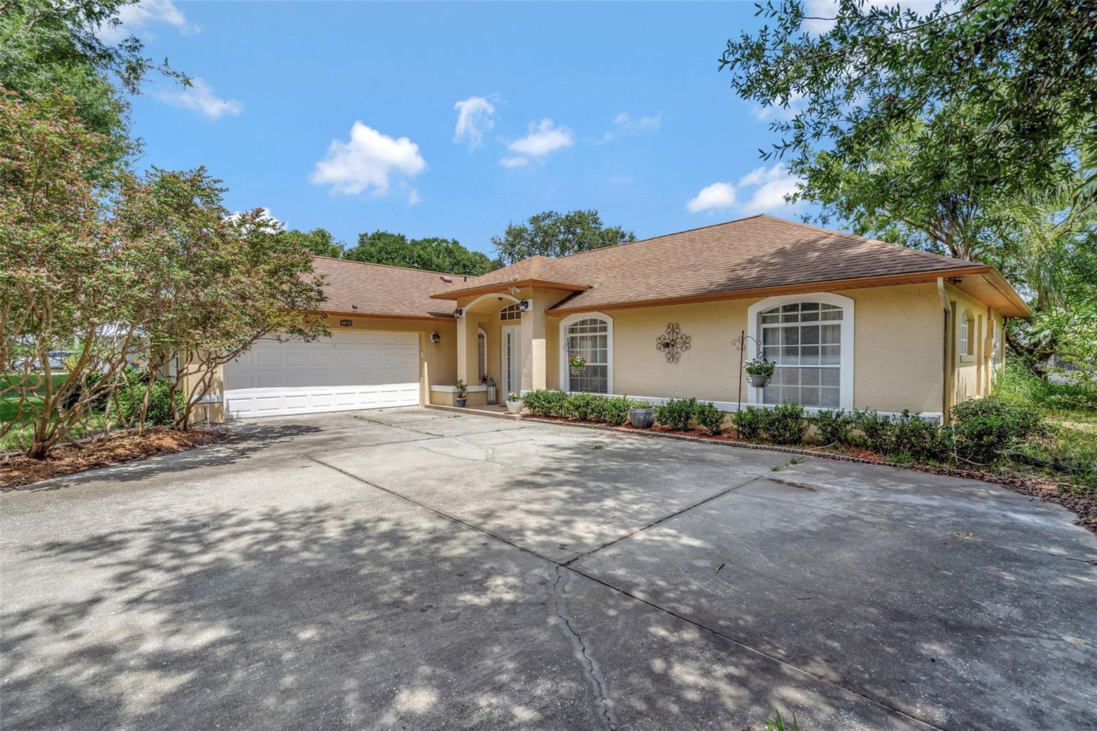 Image 2 of 44 For 10711 Lake Hill Drive
