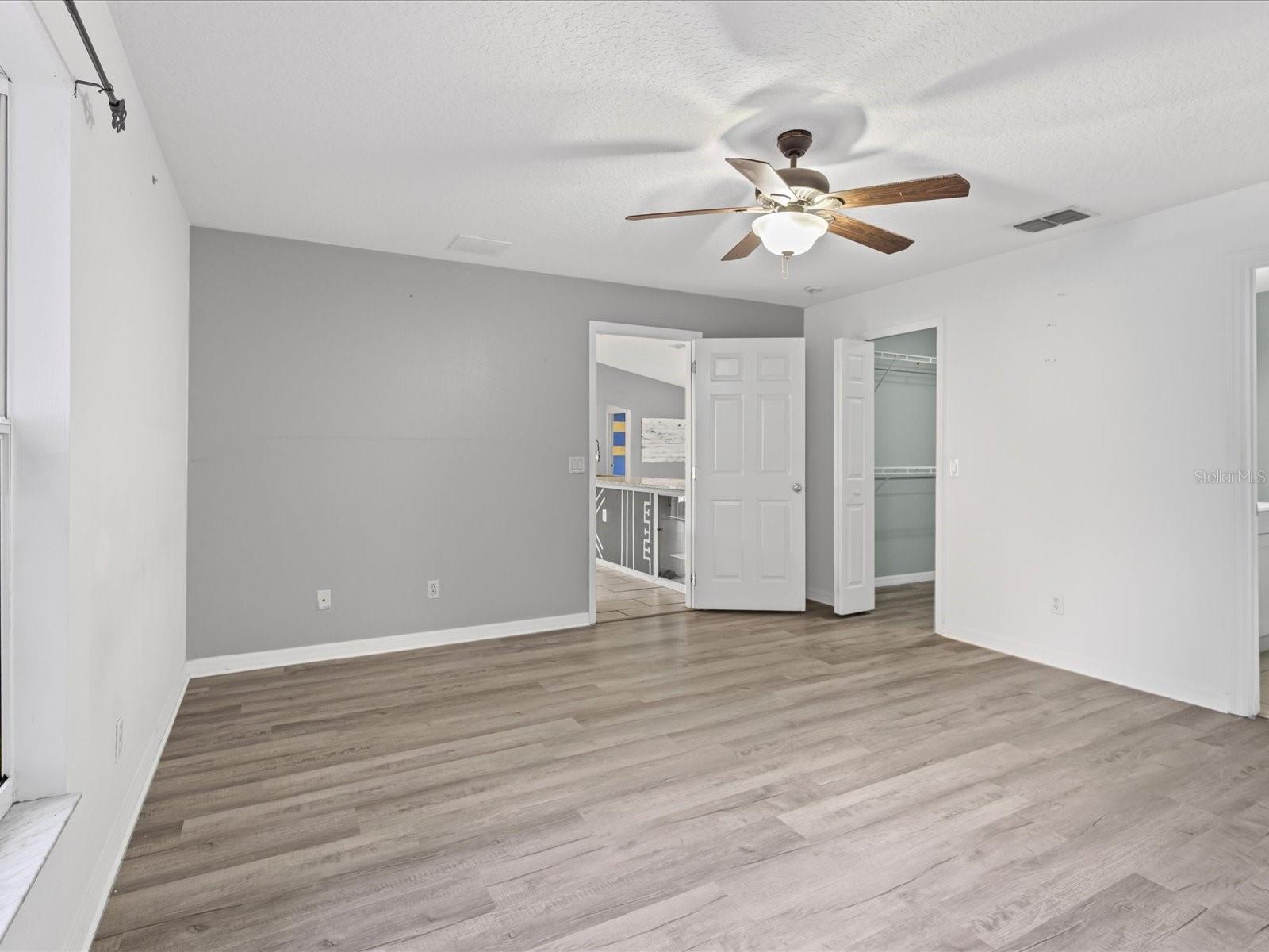 Image 24 of 42 For 112 Lake Butler Avenue