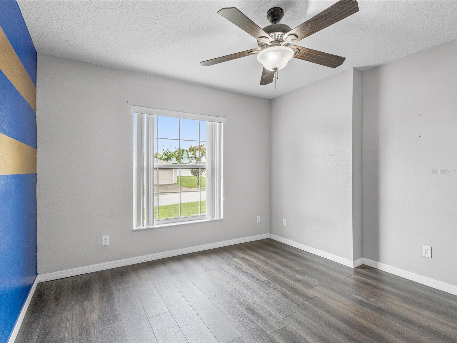 Image 30 of 42 For 112 Lake Butler Avenue