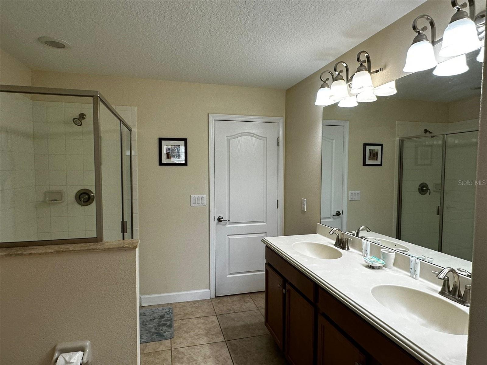 Image 31 of 52 For 1439 Moon Valley Drive