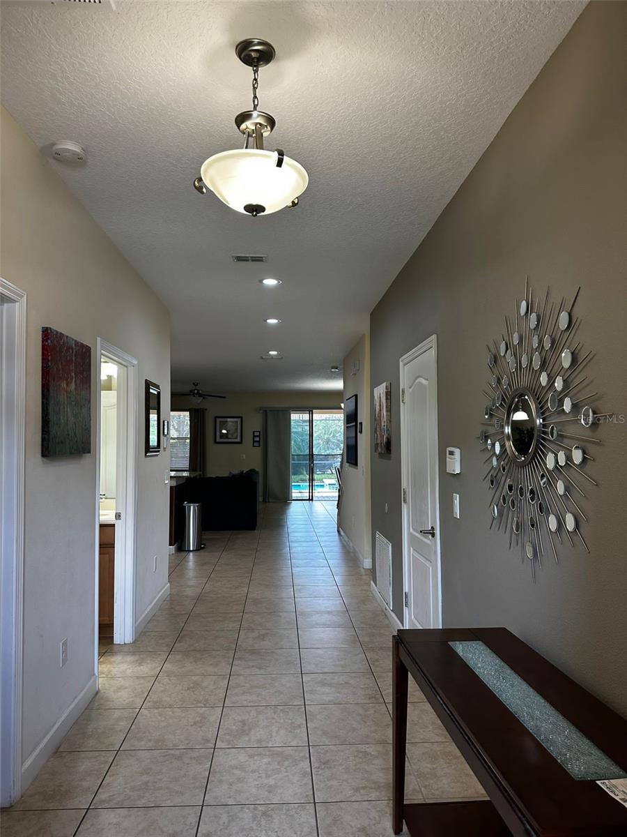 Image 9 of 52 For 1439 Moon Valley Drive
