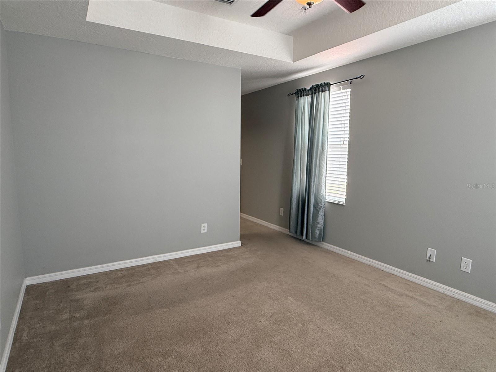 Image 13 of 22 For 4851 Fiorazante Avenue