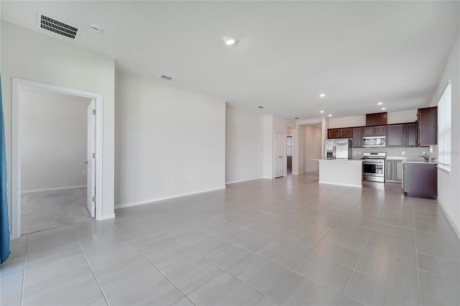 Image 14 of 74 For 2578 Cliff Way