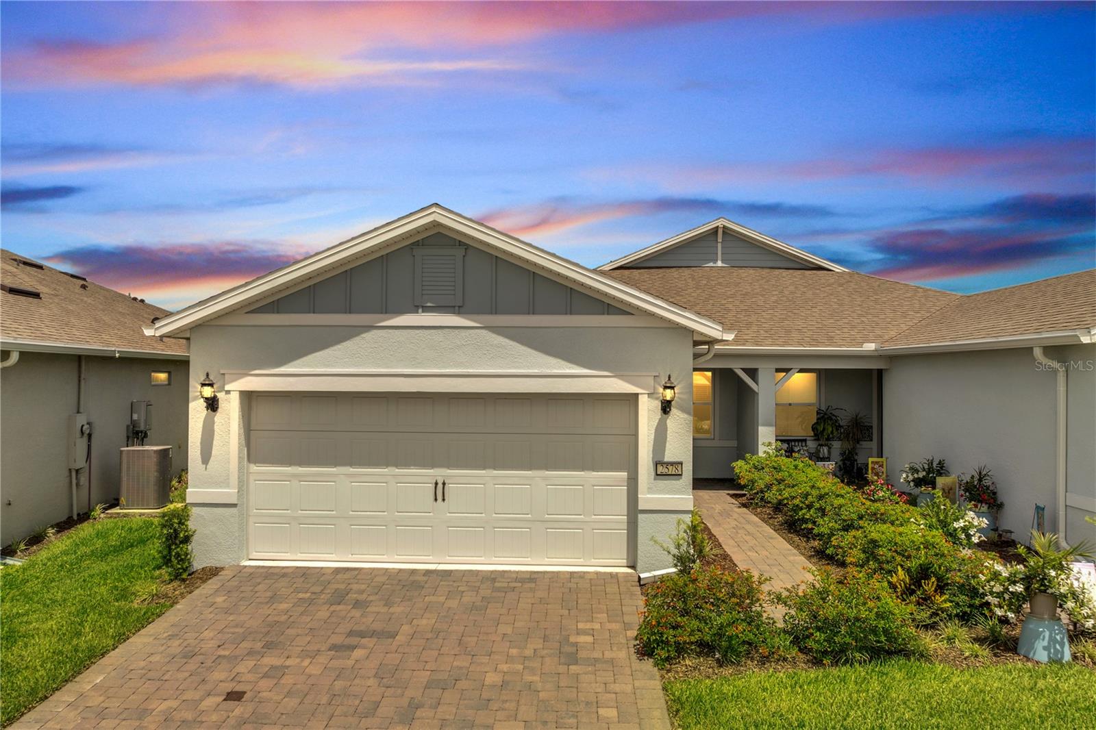 Image 2 of 74 For 2578 Cliff Way