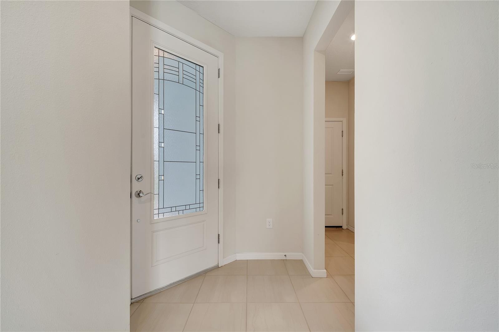 Image 4 of 74 For 2578 Cliff Way
