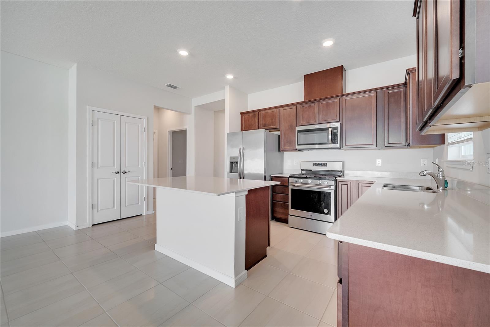 Image 9 of 74 For 2578 Cliff Way