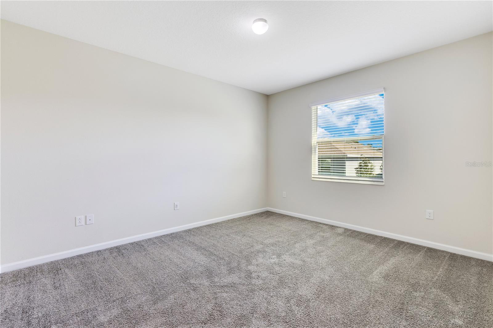 Image 12 of 36 For 16409 Fernridge Street