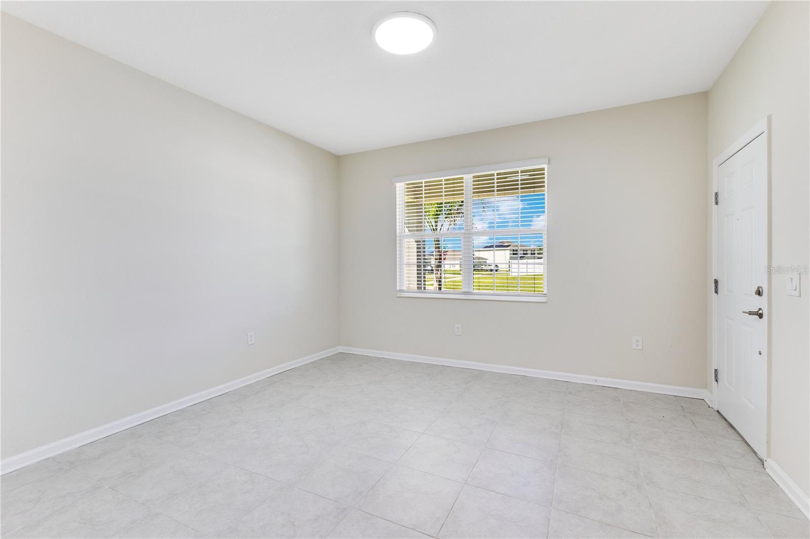 Image 17 of 36 For 16409 Fernridge Street
