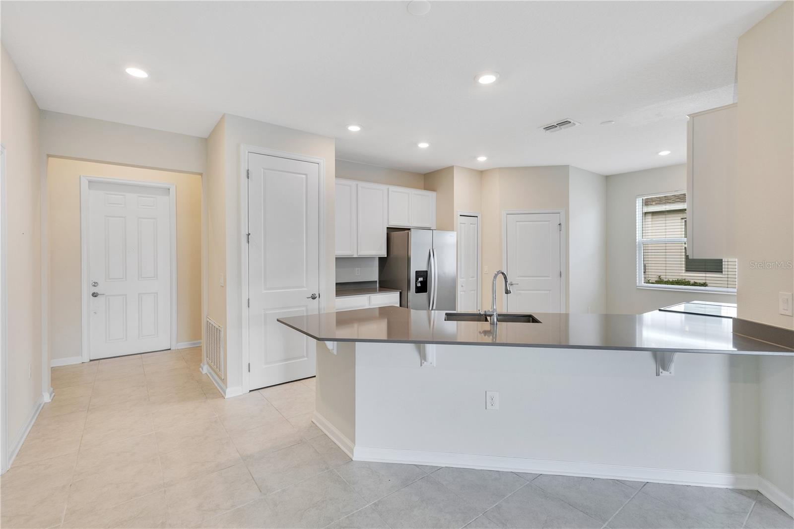 Image 5 of 36 For 16409 Fernridge Street