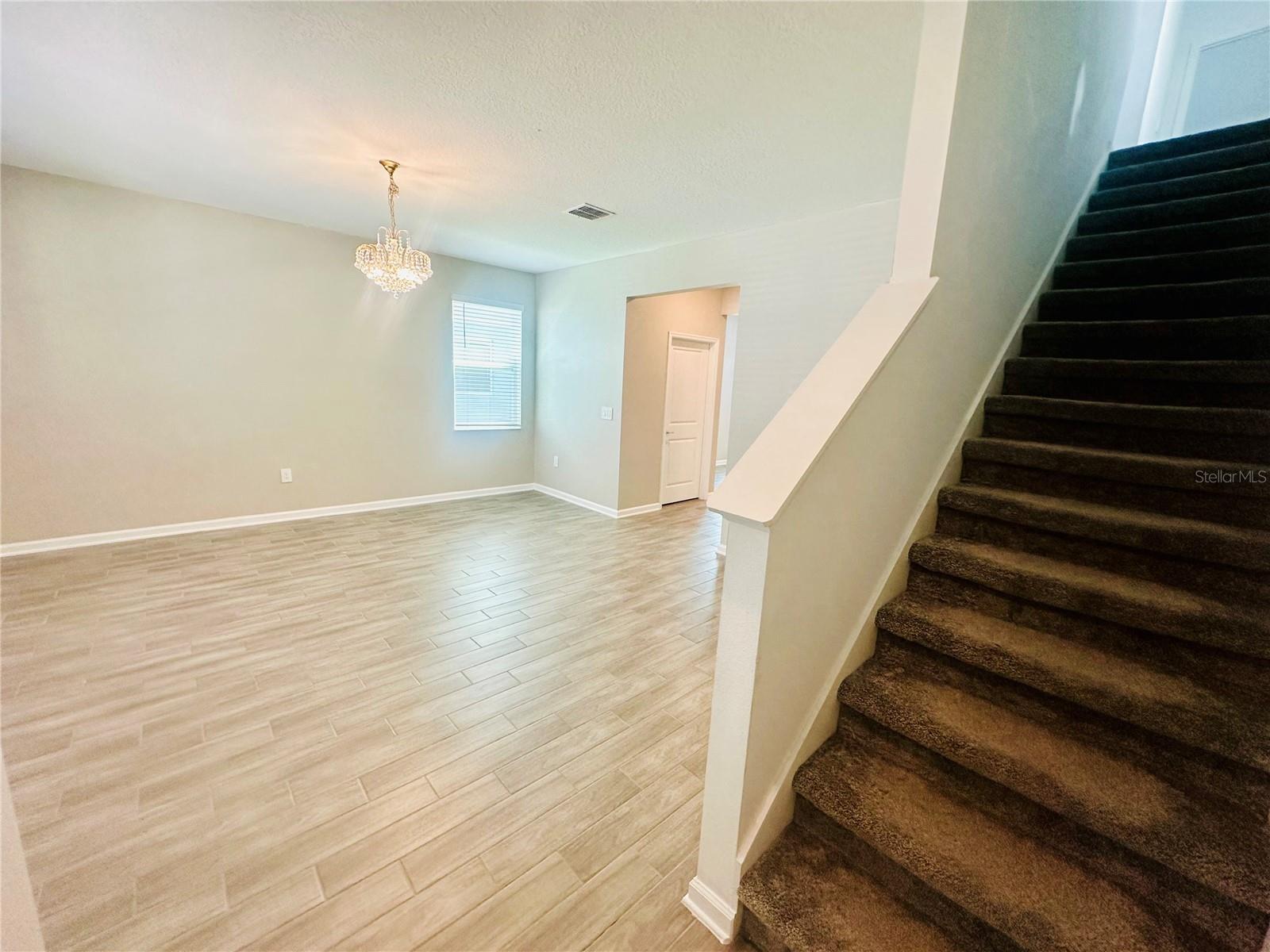 Image 10 of 27 For 6452 Sprucepine Lane