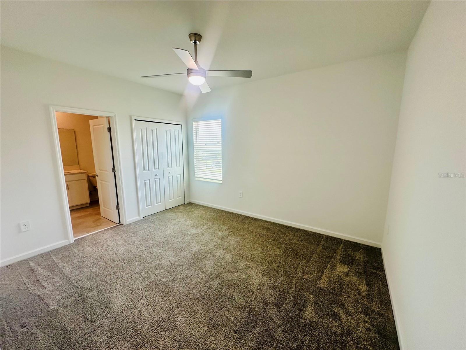 Image 18 of 27 For 6452 Sprucepine Lane