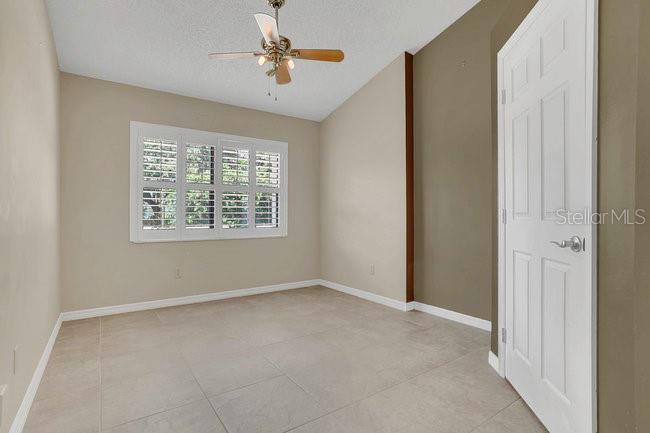 Image 12 of 40 For 9319 Woodbreeze Boulevard