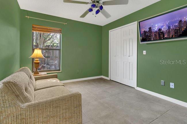 Image 13 of 40 For 9319 Woodbreeze Boulevard